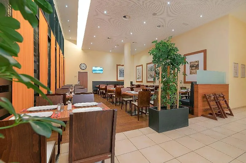 Leonardo Hotel Salzburg Airport Wals-Siezenheim Avusturya
