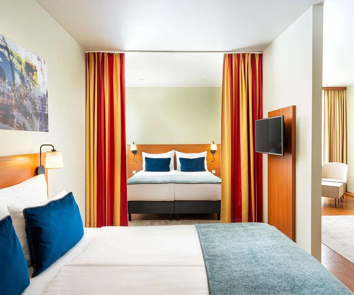 Leonardo Hotel Salzburg Airport Wals-Siezenheim