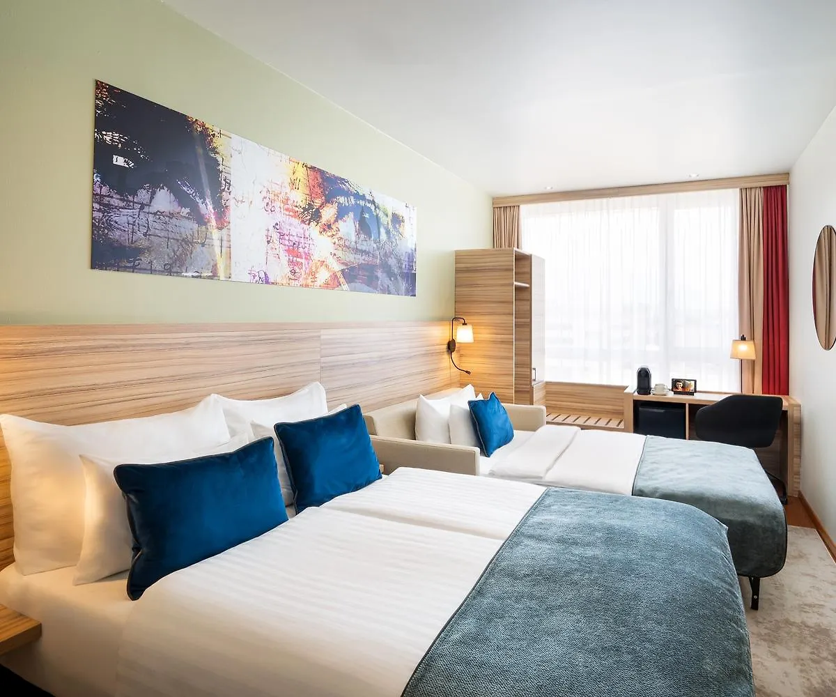 Leonardo Hotel Salzburg Airport Wals-Siezenheim